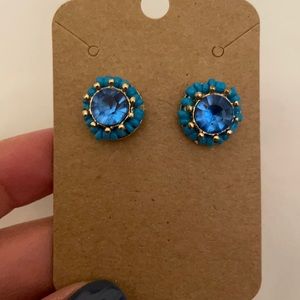 Nordstrom blue rhinestone and beaded stud earring